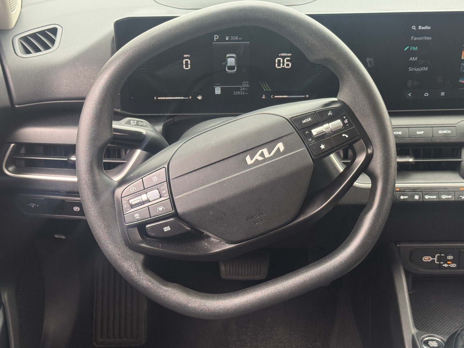 Thumbnail: 2025 Kia K4 - 5