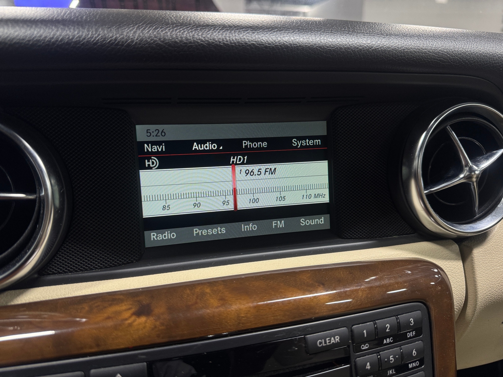 Thumbnail: 2014 Mercedes-Benz SLK - 3