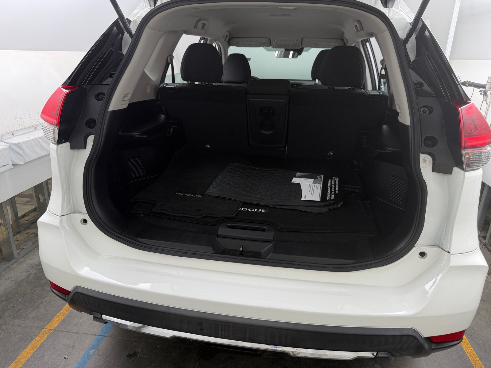 Thumbnail: 2020 Nissan Rogue - 7