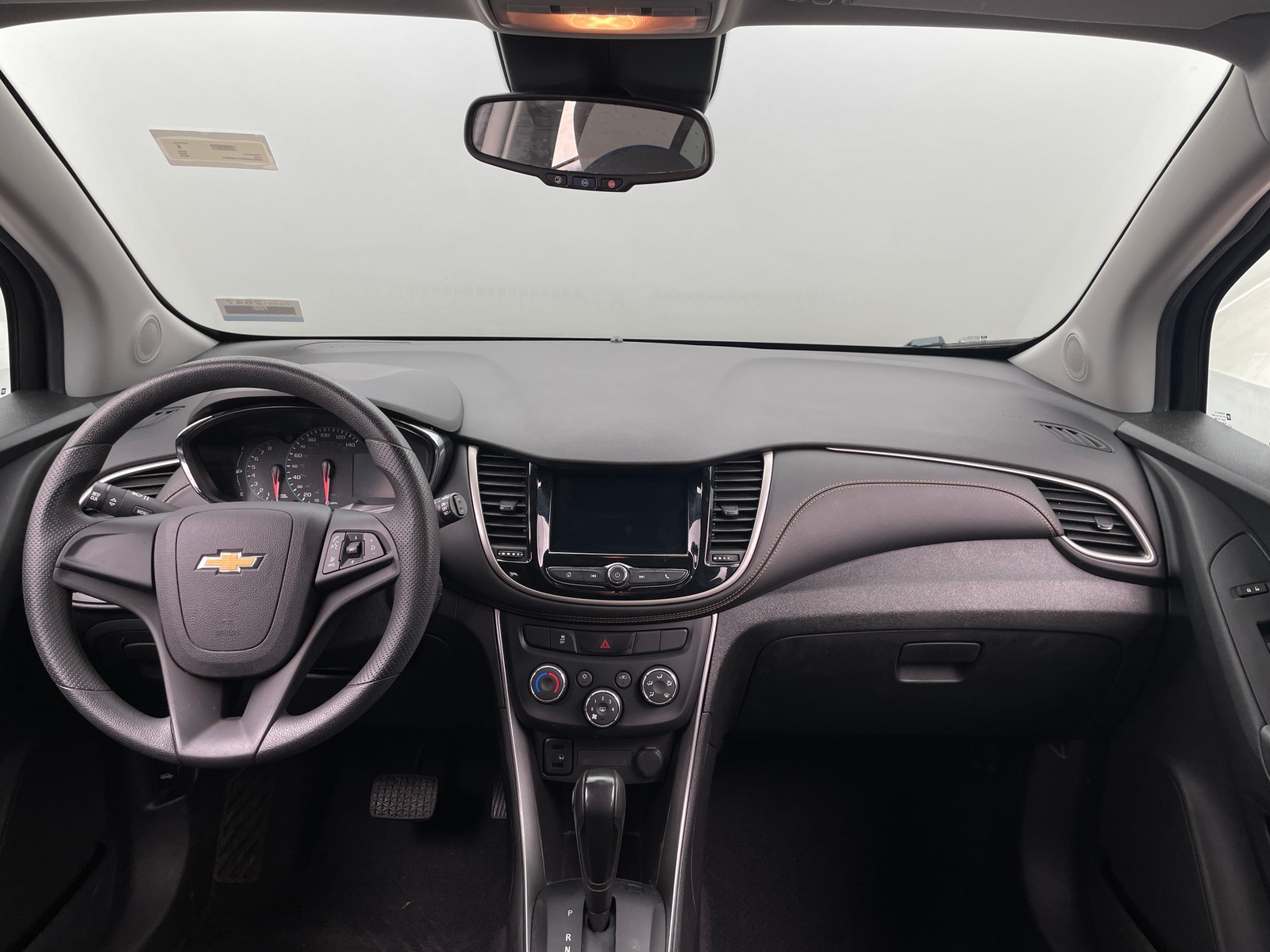 Thumbnail: 2019 Chevrolet Trax - 3