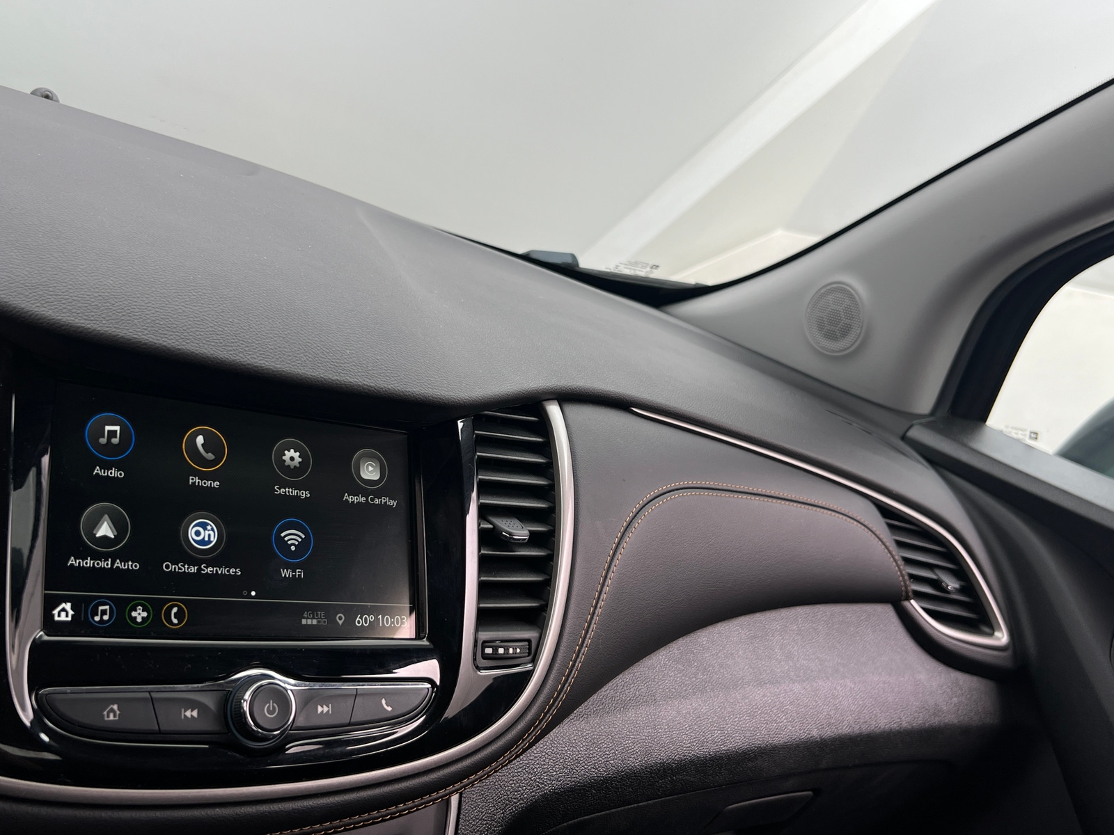 Thumbnail: 2019 Chevrolet Trax - 4