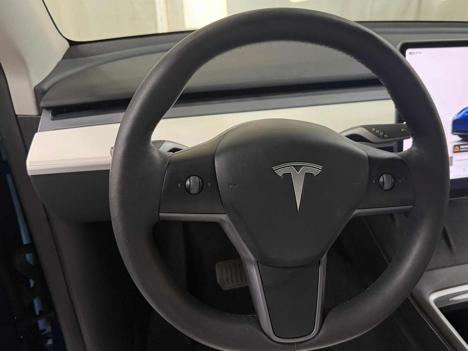 Thumbnail: 2023 Tesla Model Y - 4