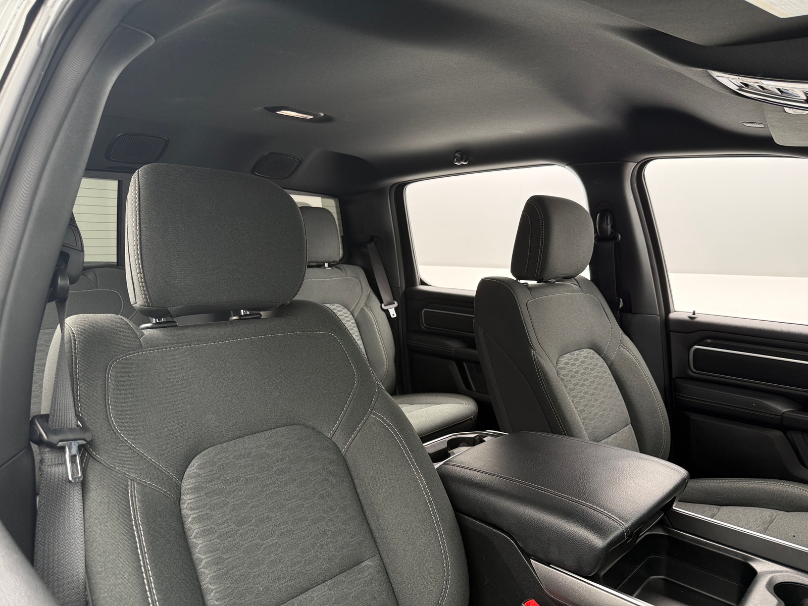 Thumbnail: 2025 RAM 1500 - 2