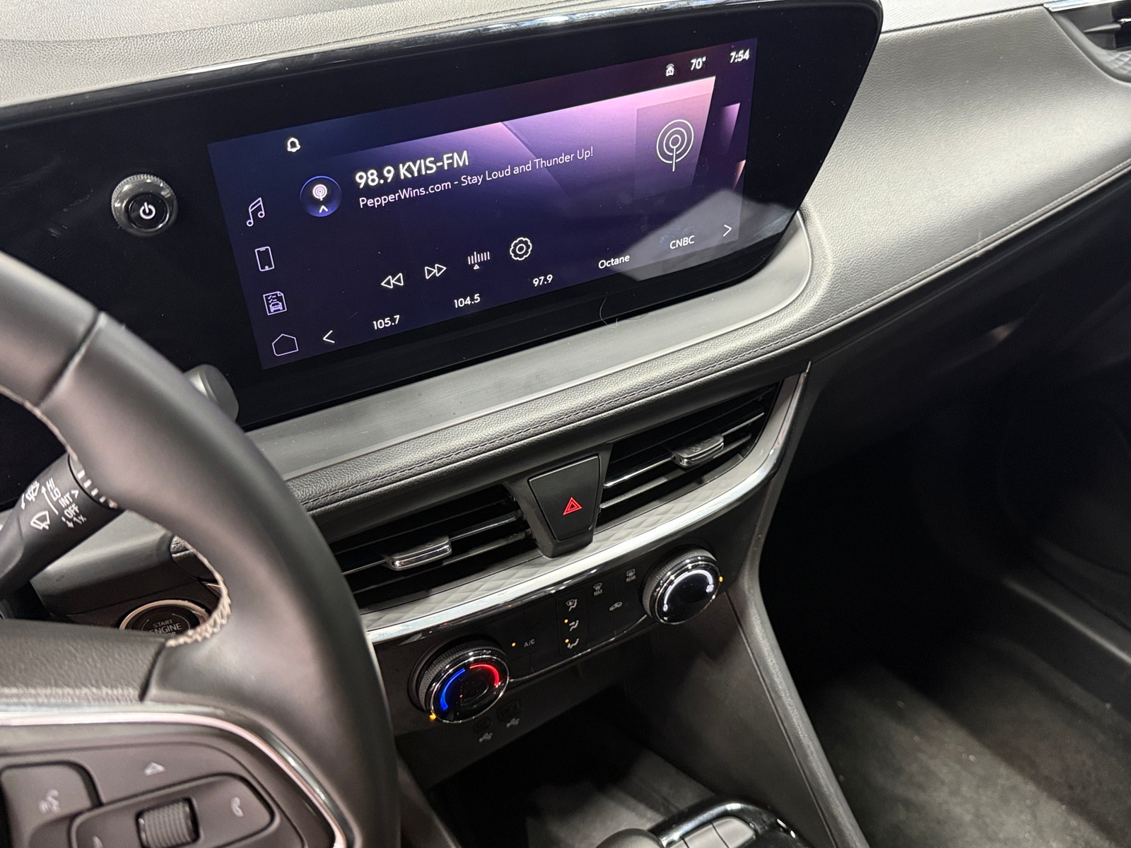 Thumbnail: 2025 Buick Encore GX - 3