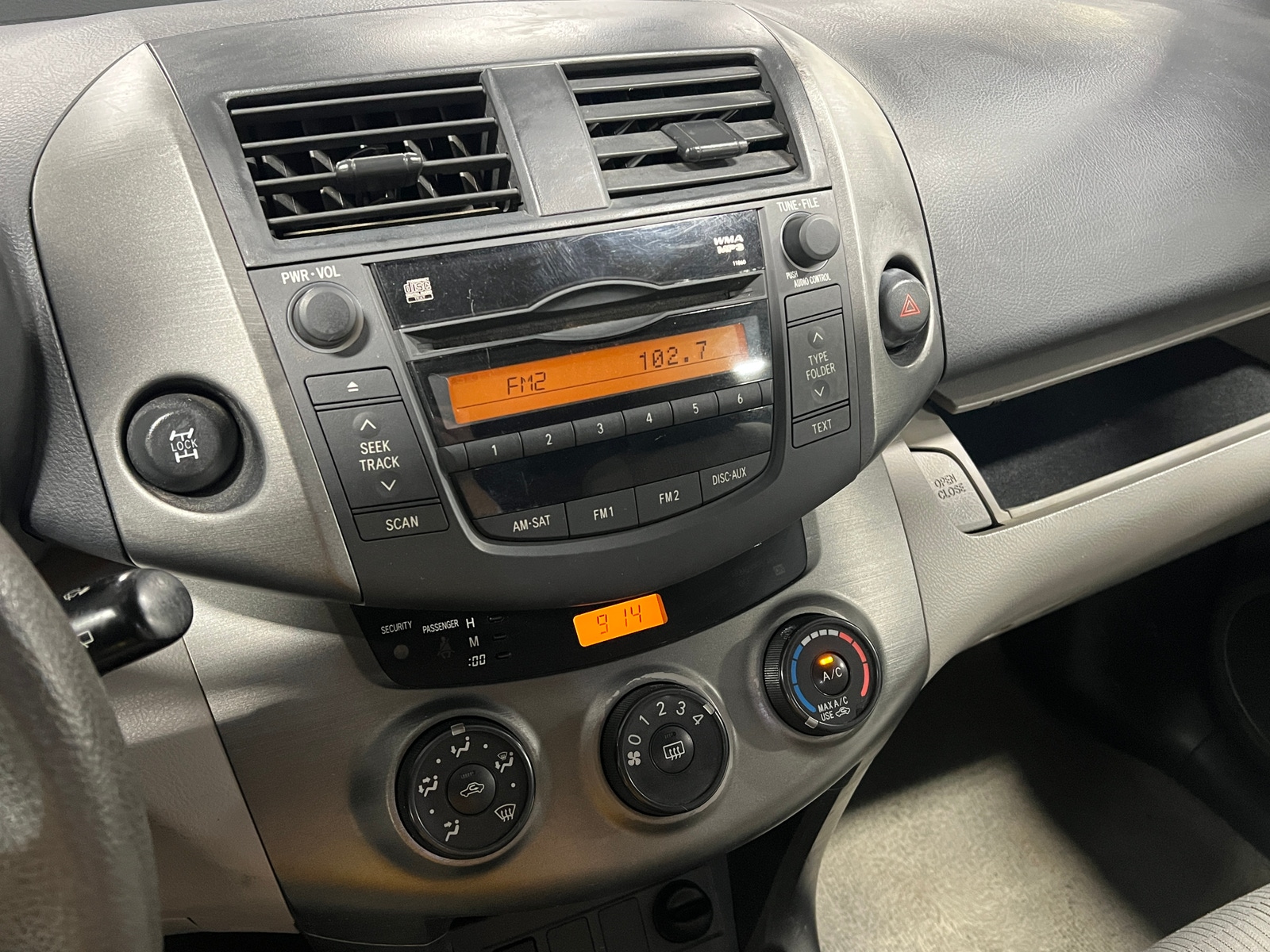 Thumbnail: 2010 Toyota RAV4 - 4