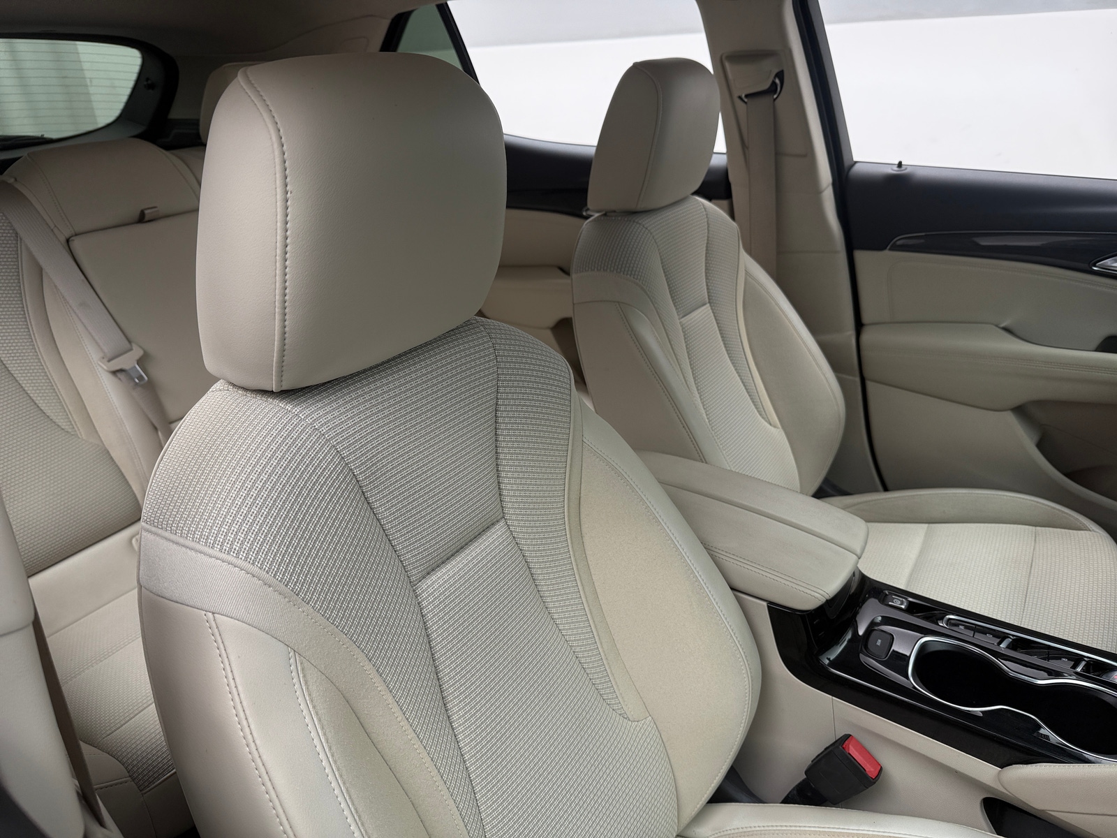 Thumbnail: 2023 Buick Envision - 2