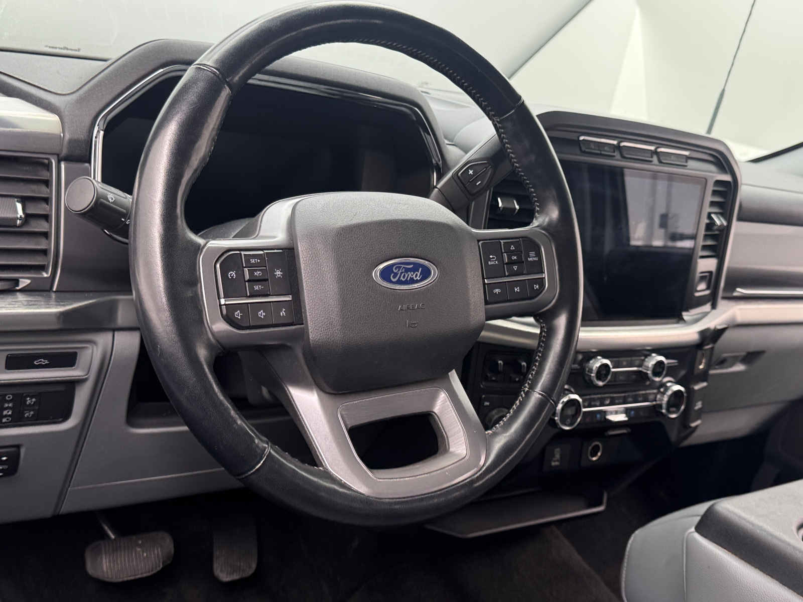 Thumbnail: 2021 Ford Econoline - 4