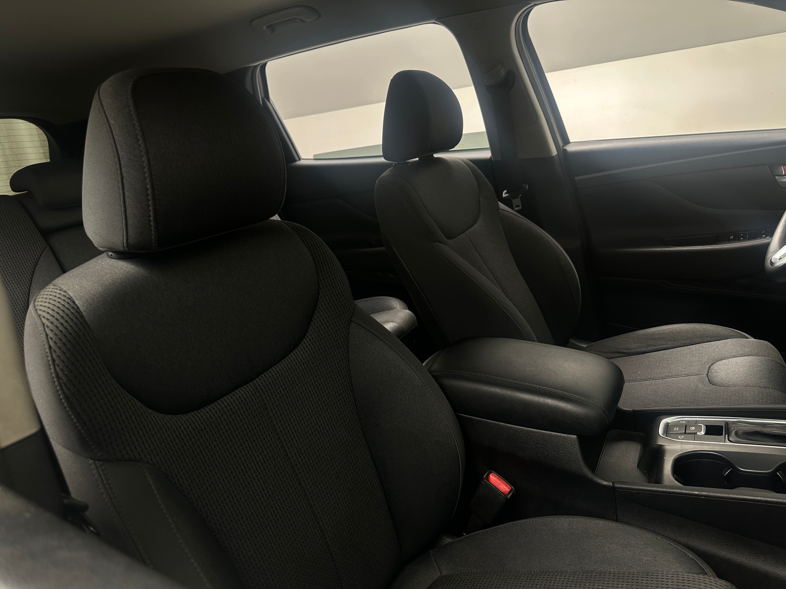 Thumbnail: 2019 Hyundai Santa Fe - 2