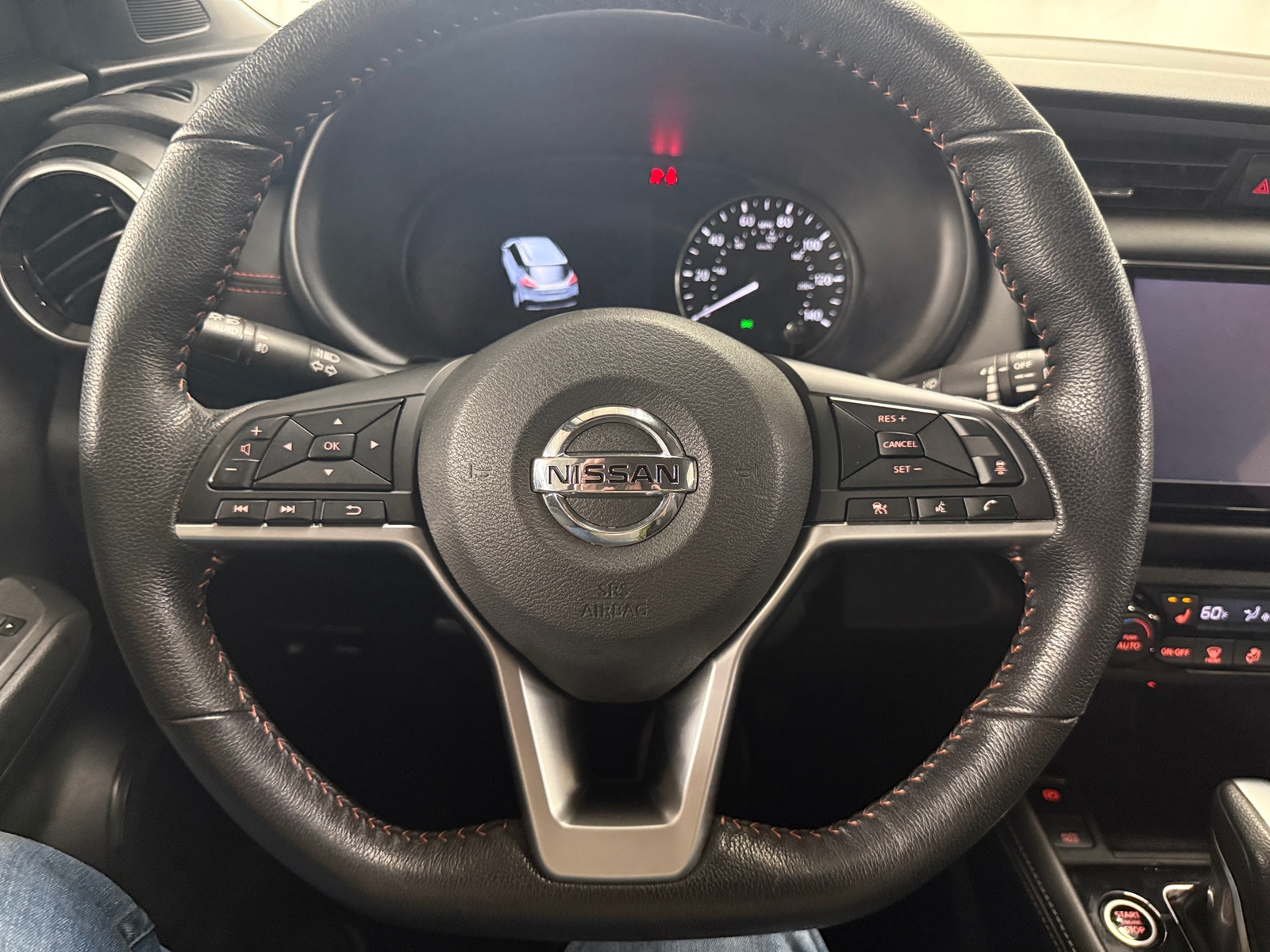 Thumbnail: 2021 Nissan Kicks - 4