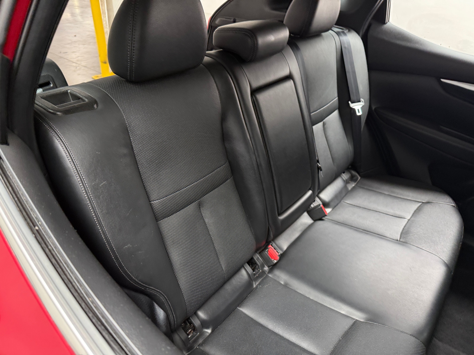 Thumbnail: 2018 Nissan Rogue Sport - 6