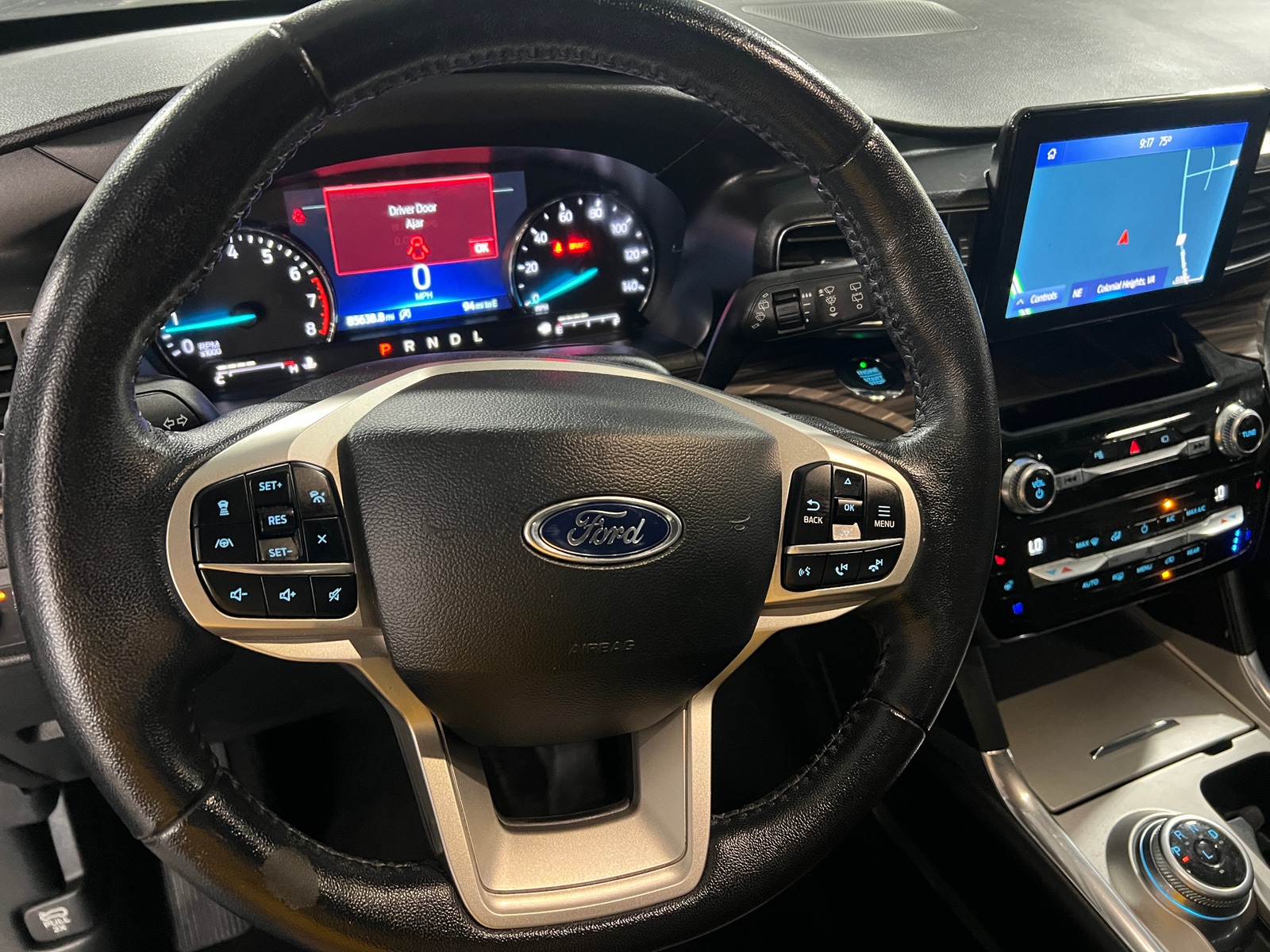 Thumbnail: 2021 Ford Explorer - 4