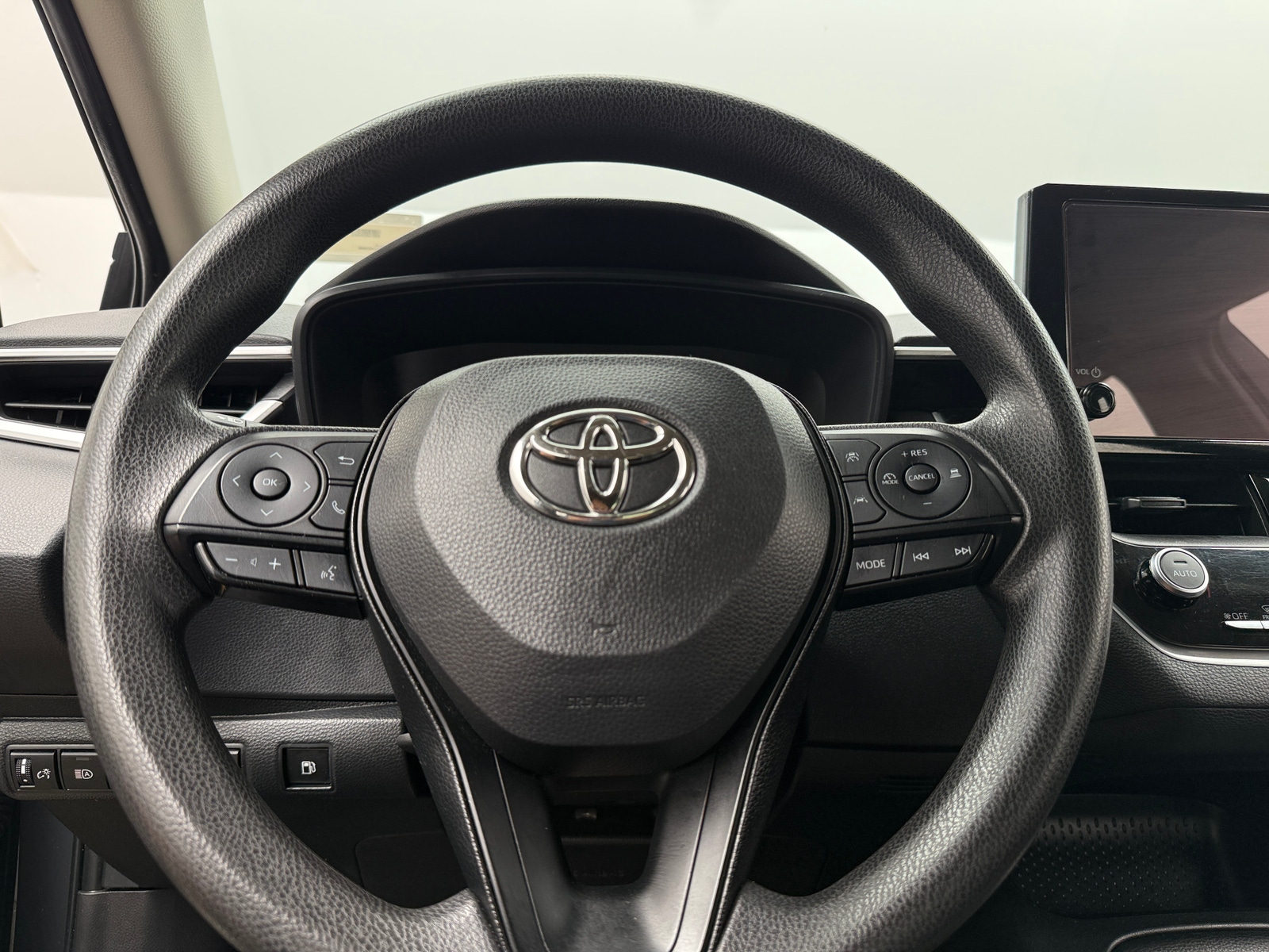 Thumbnail: 2024 Toyota Corolla - 5