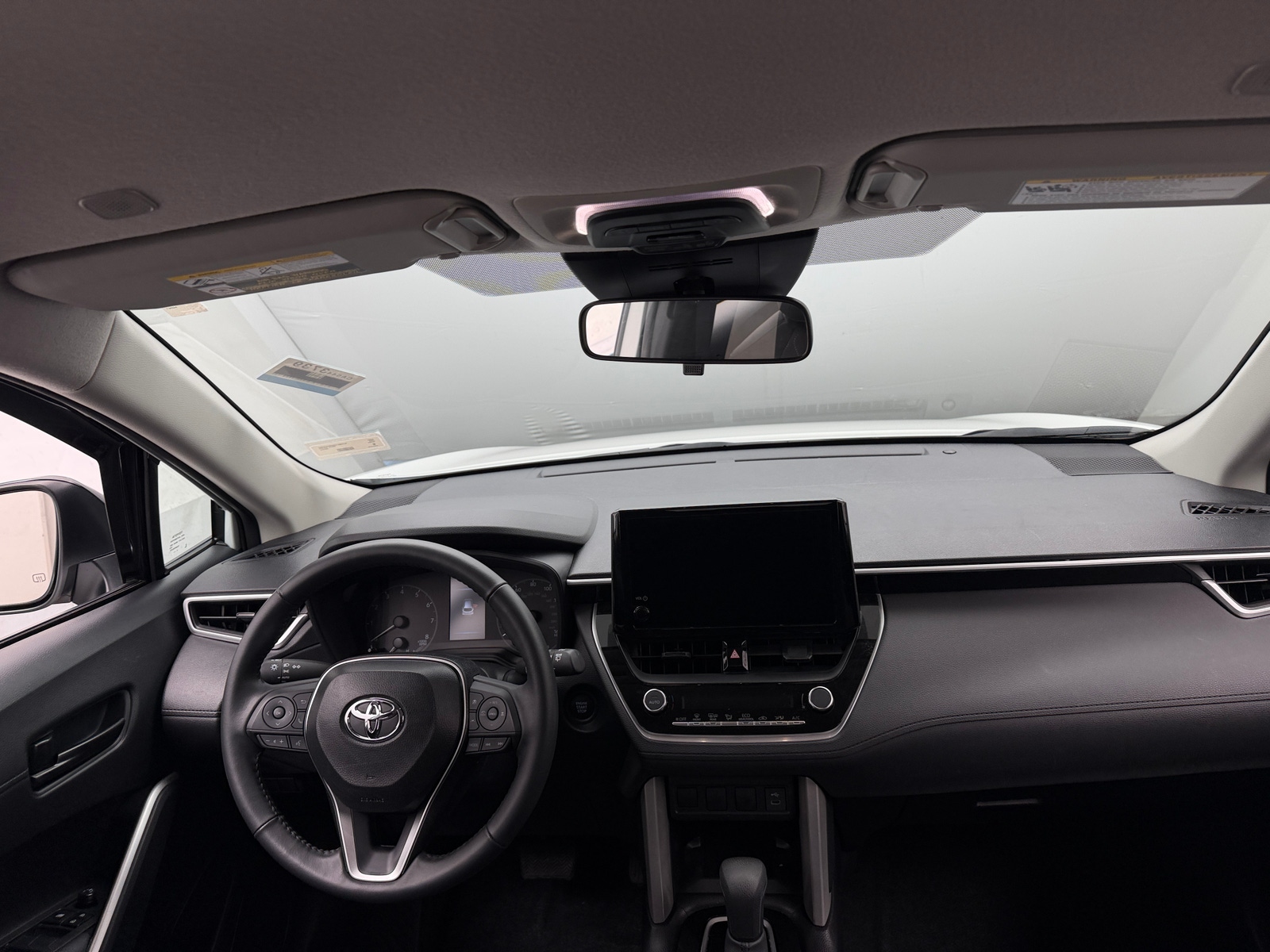 Thumbnail: 2025 Toyota Corolla Cross - 3