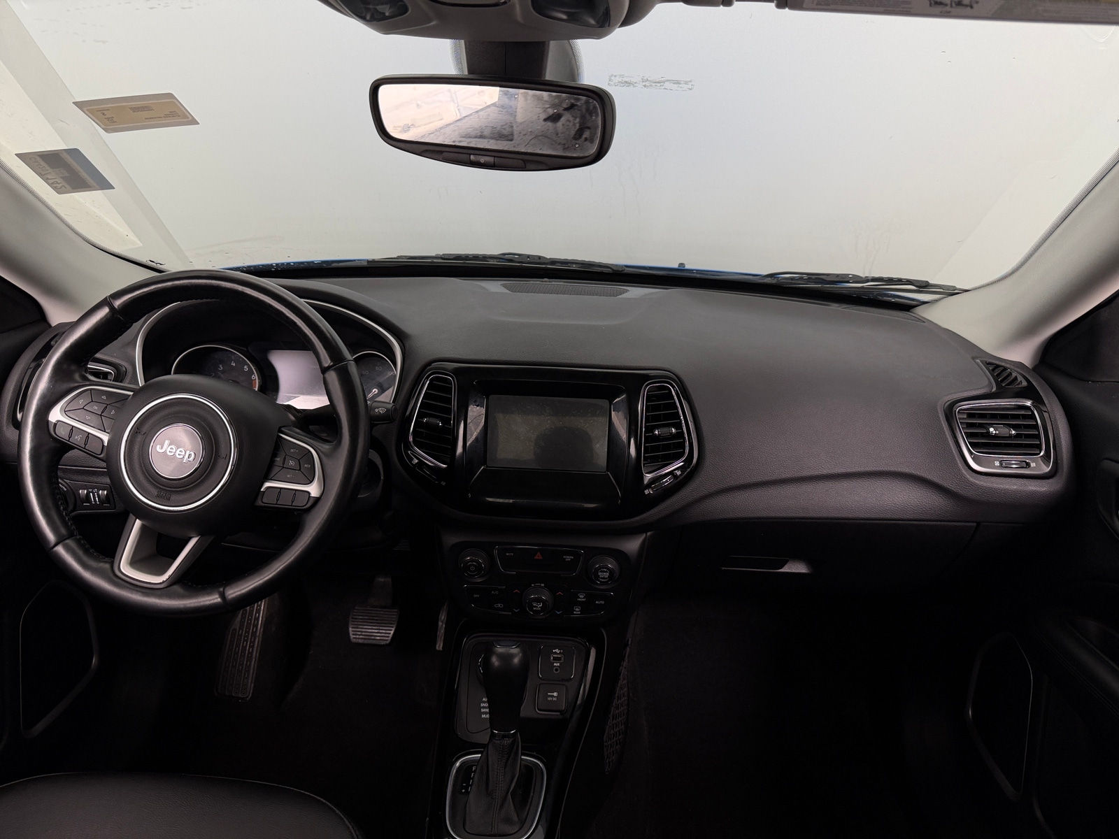 Thumbnail: 2021 Jeep Compass - 3