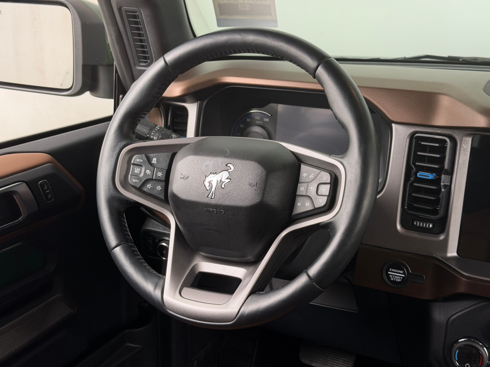 Thumbnail: 2023 Ford Bronco - 5