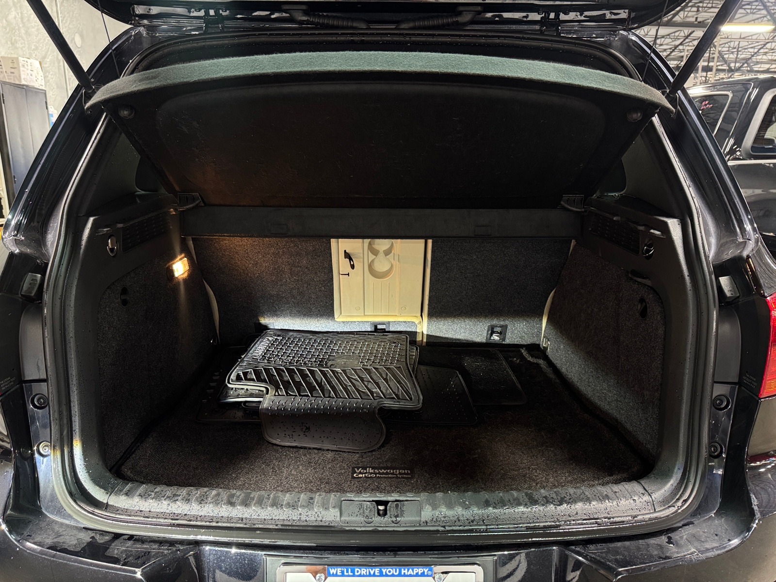 Thumbnail: 2015 Volkswagen Tiguan - 7
