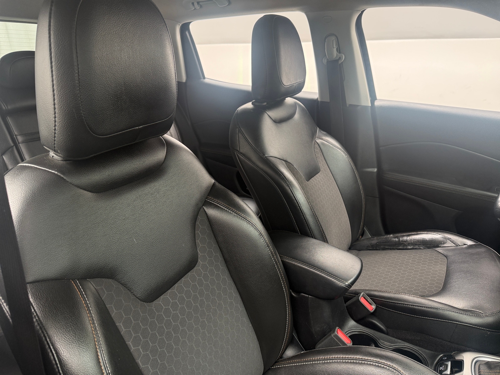 Thumbnail: 2018 Jeep Compass - 2