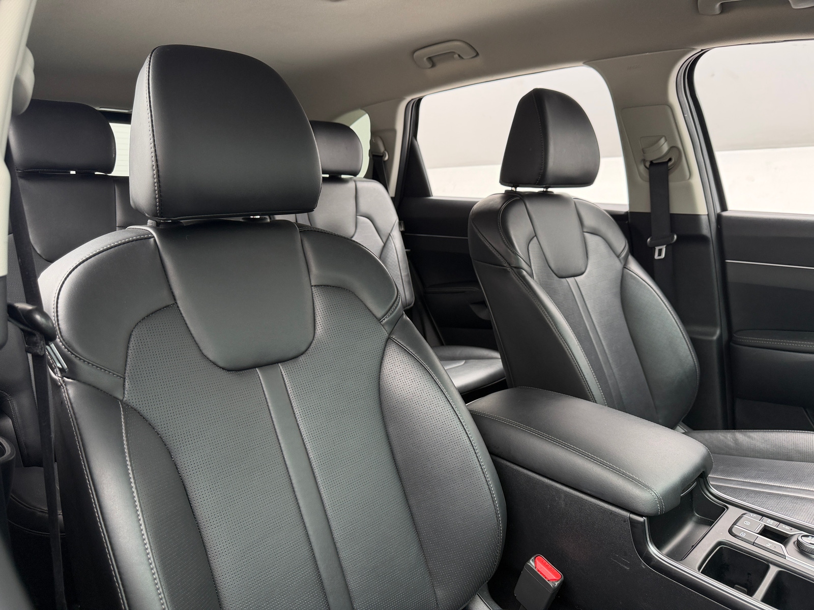 Thumbnail: 2024 Kia Sorento - 2