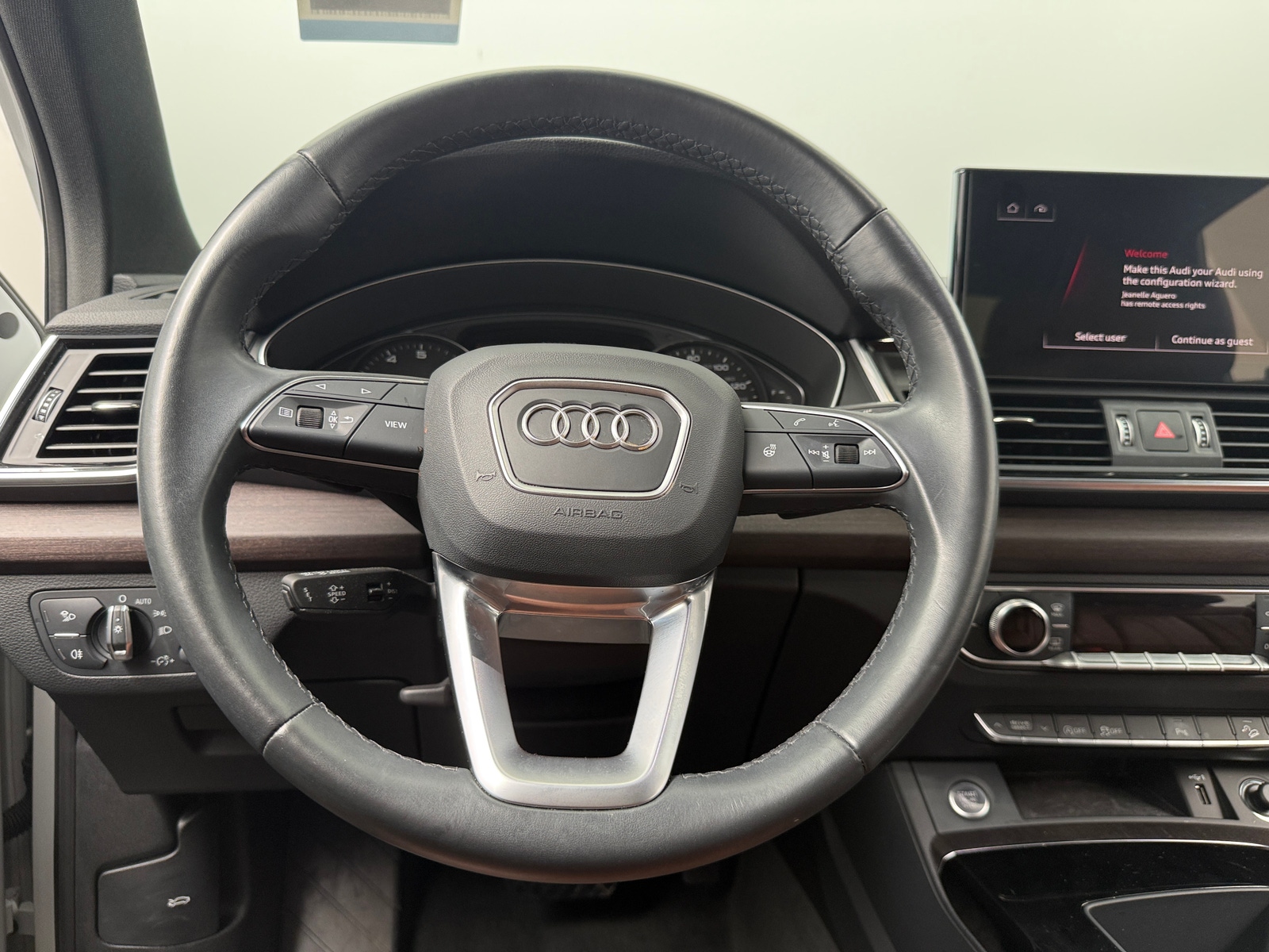 Thumbnail: 2023 Audi Q5 - 4