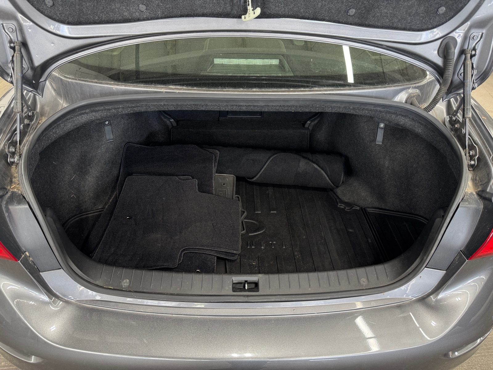 Thumbnail: 2016 INFINITI Q50 - 6