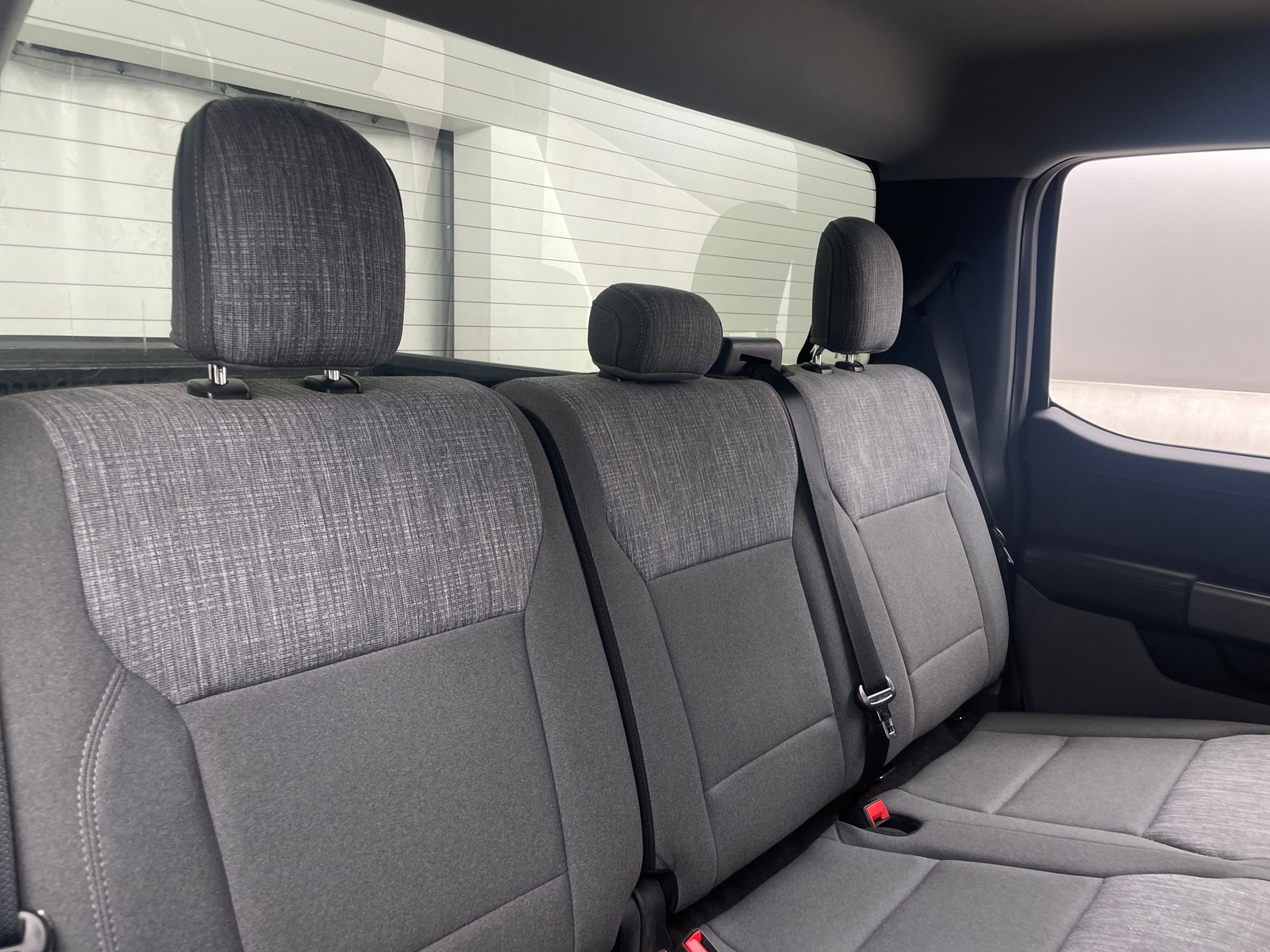 Thumbnail: 2021 Ford Econoline - 6