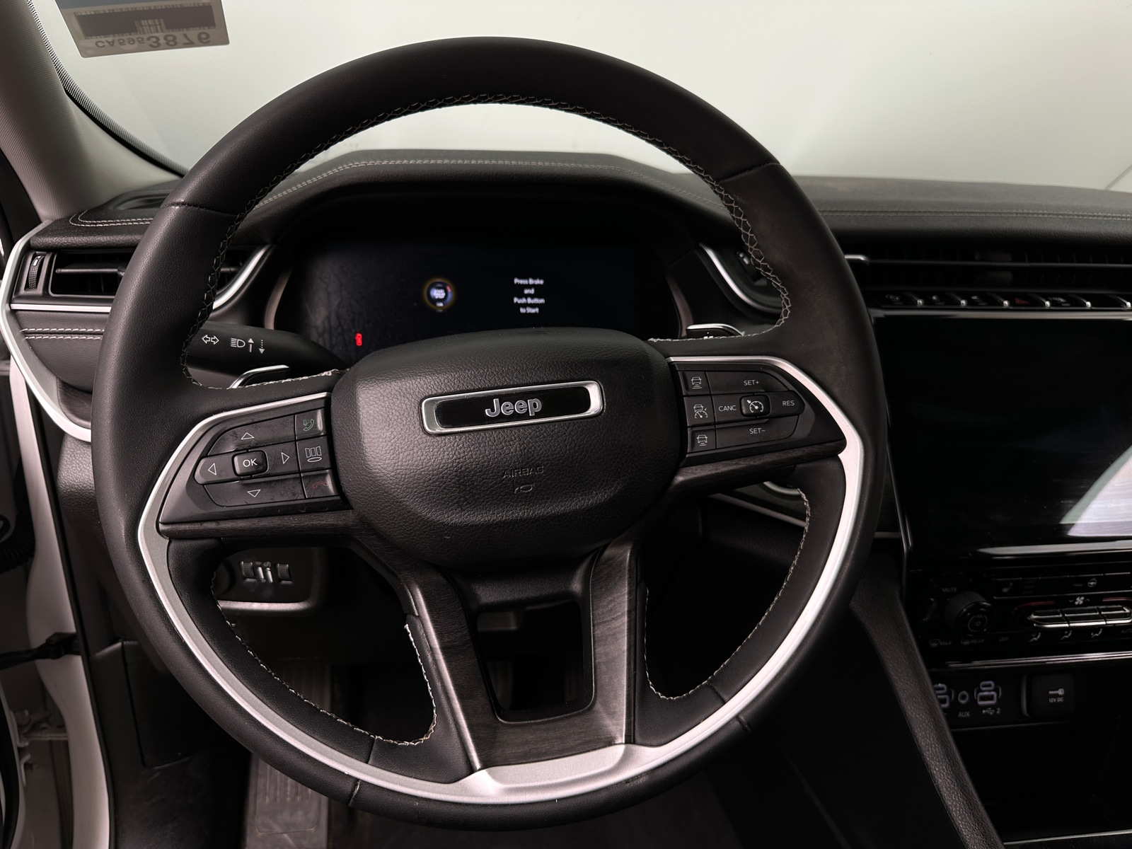 Thumbnail: 2023 Jeep Grand Cherokee - 4