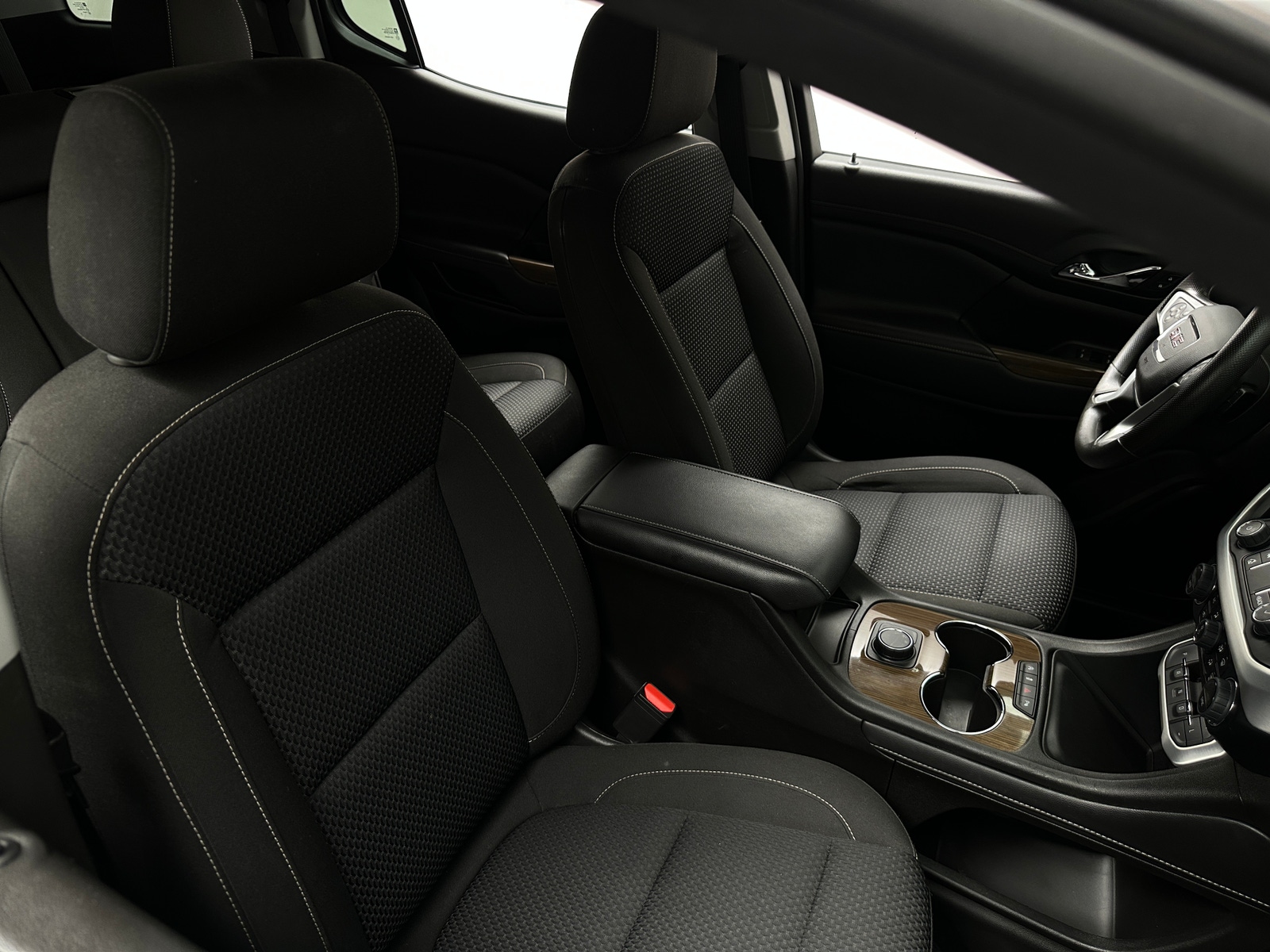 Thumbnail: 2023 GMC Acadia - 2
