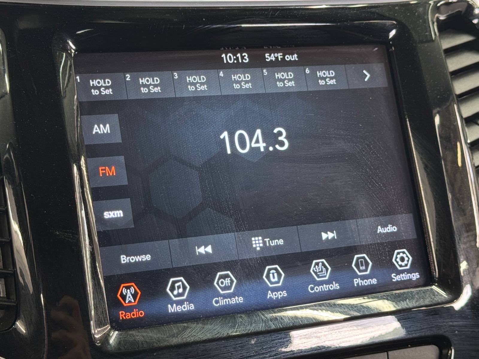 Thumbnail: 2019 Jeep Cherokee - 3