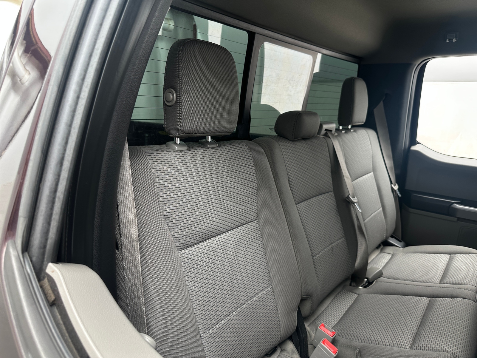 Thumbnail: 2018 Ford Econoline - 6