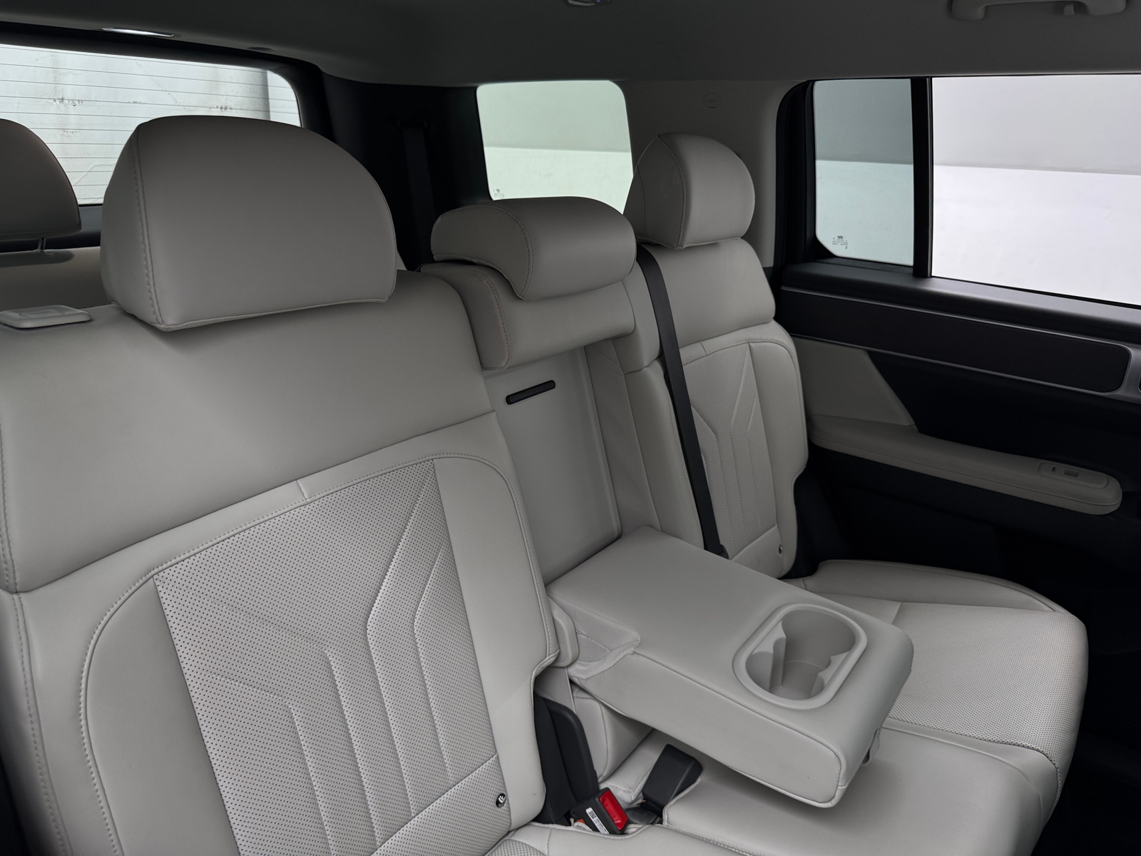 Thumbnail: 2025 Hyundai Santa Fe - 5