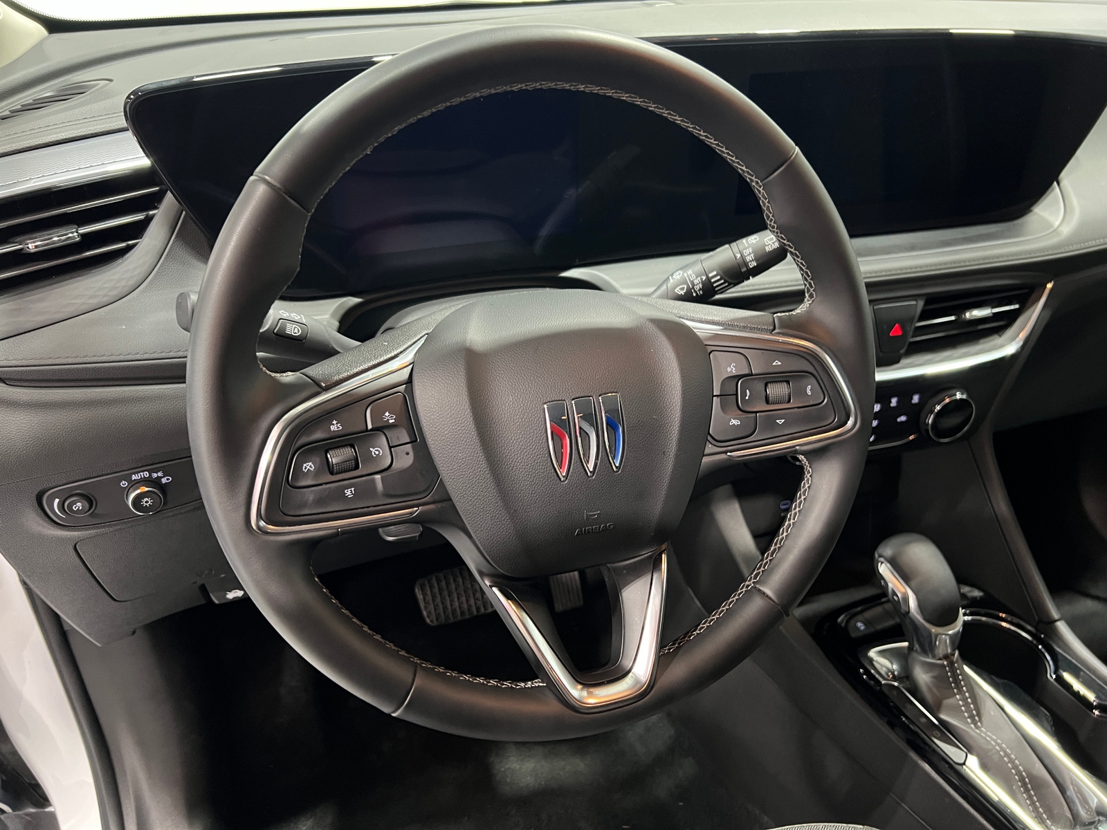 Thumbnail: 2025 Buick Encore GX - 4