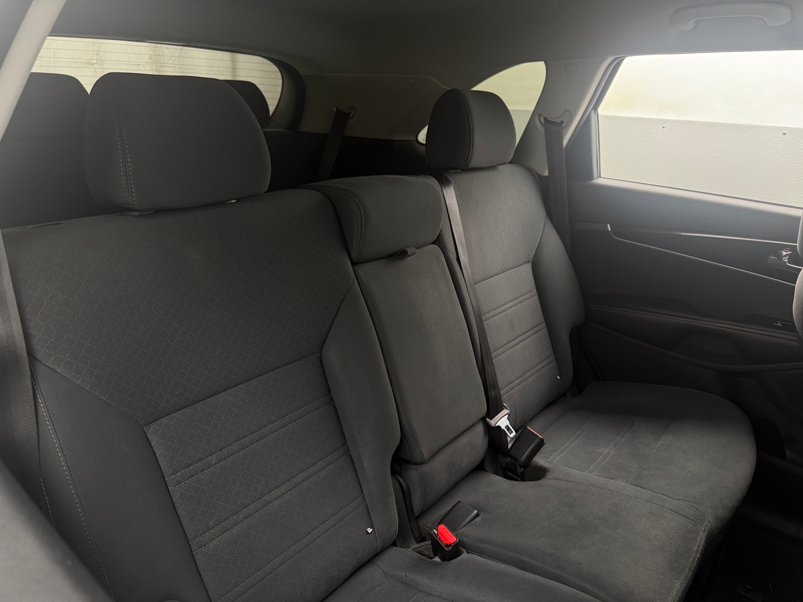 Thumbnail: 2020 Kia Sorento - 6