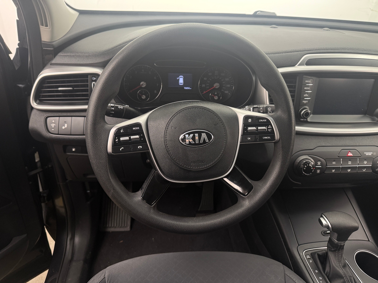 Thumbnail: 2020 Kia Sorento - 5