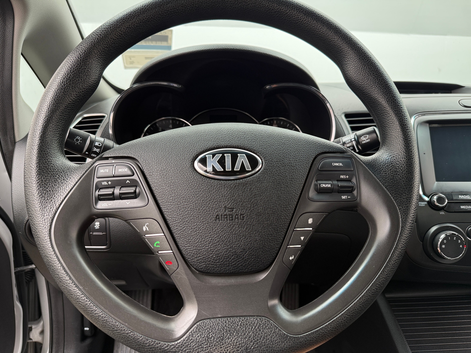 Thumbnail: 2018 Kia Forte - 5