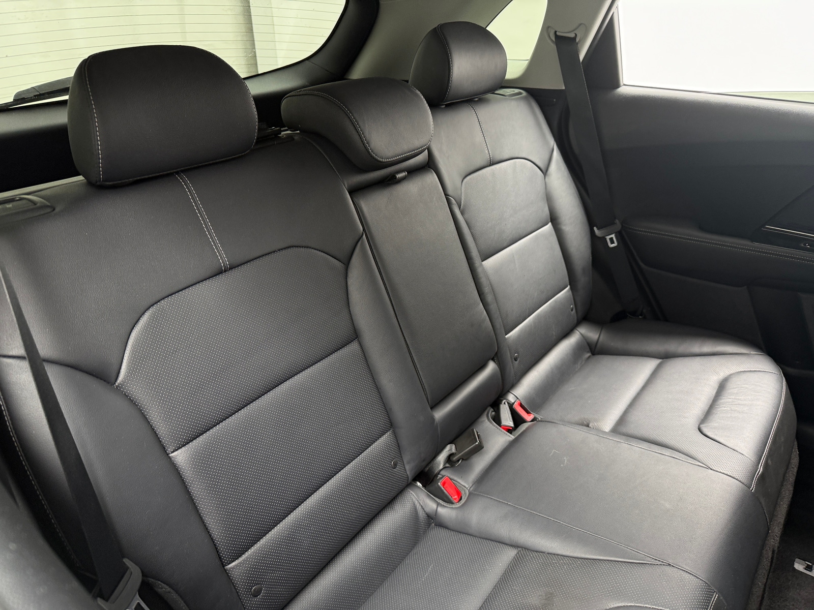 Thumbnail: 2019 Kia Niro - 5