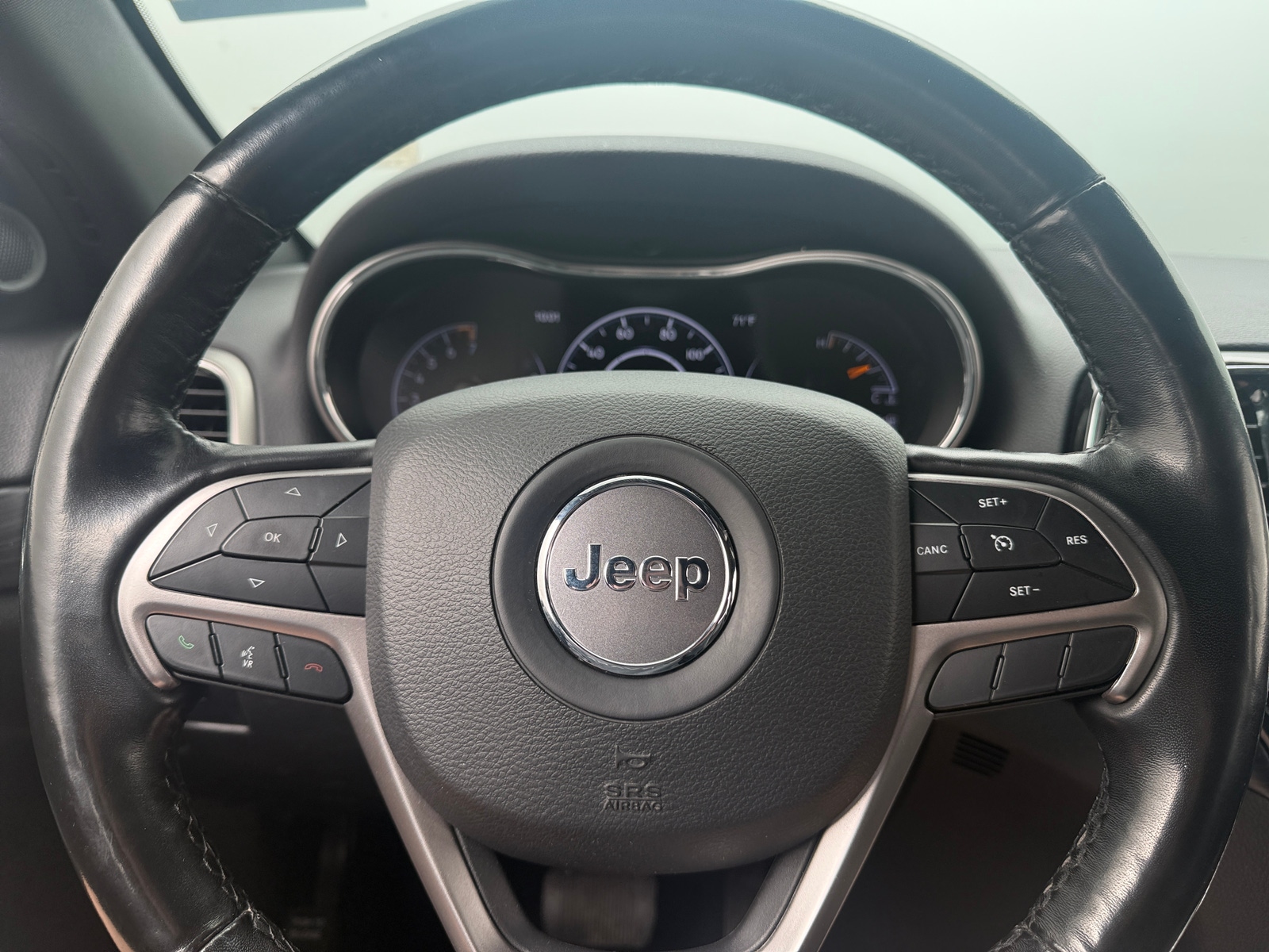 Thumbnail: 2020 Jeep Grand Cherokee - 5