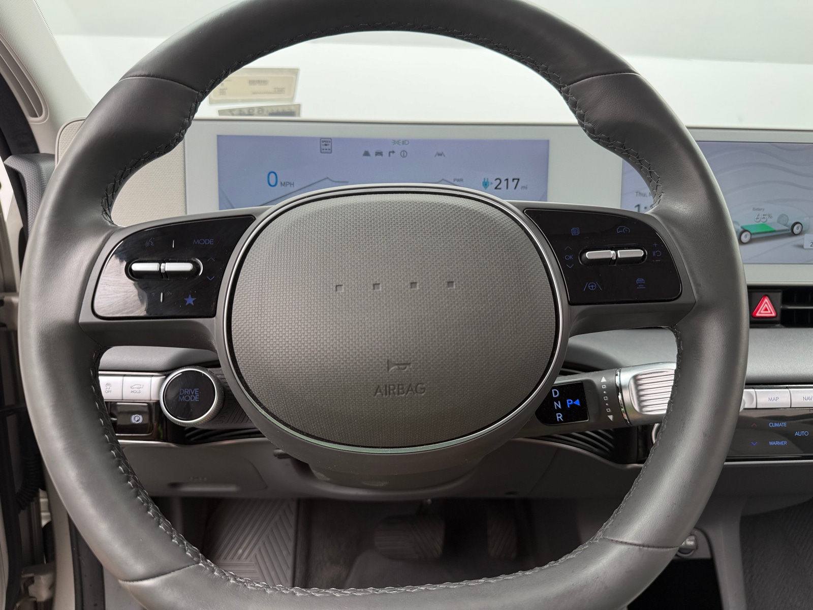 Thumbnail: 2023 Hyundai Ioniq 5 - 4
