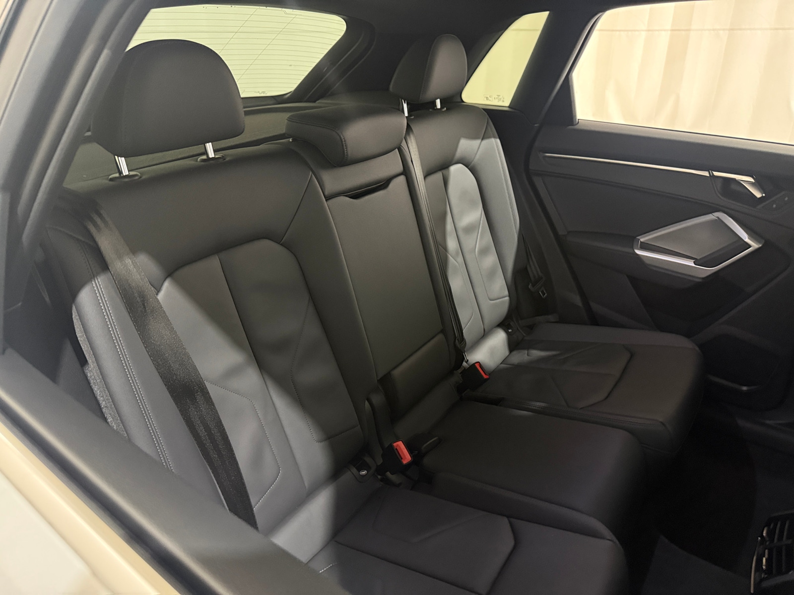 Thumbnail: 2025 Audi Q3 - 5