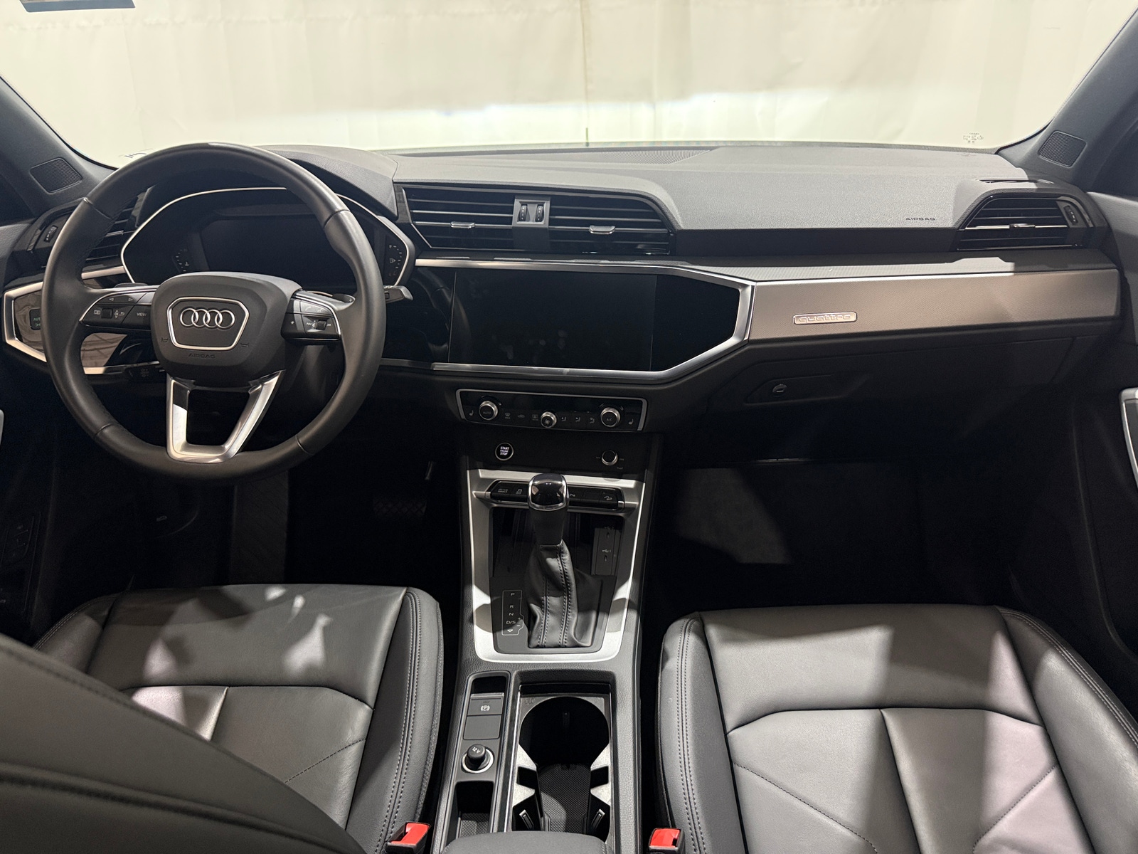 Thumbnail: 2025 Audi Q3 - 2