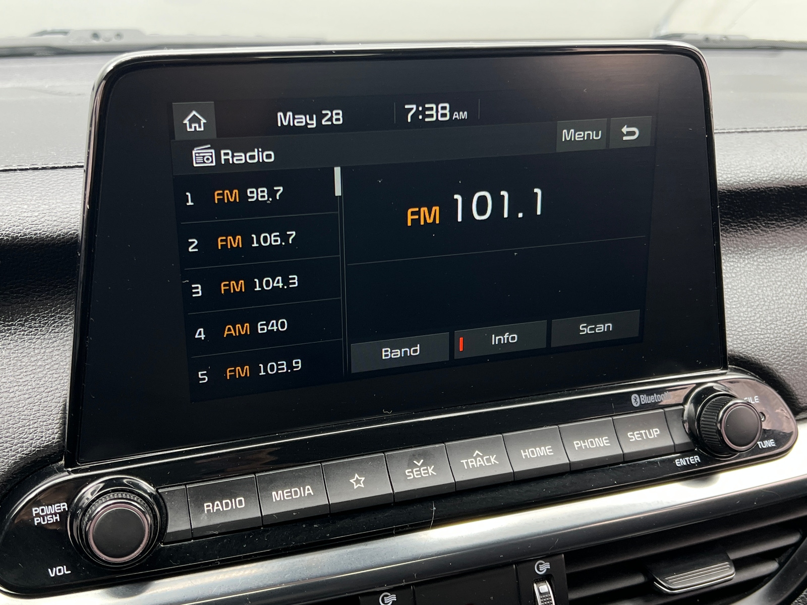 Thumbnail: 2021 Kia Forte - 4