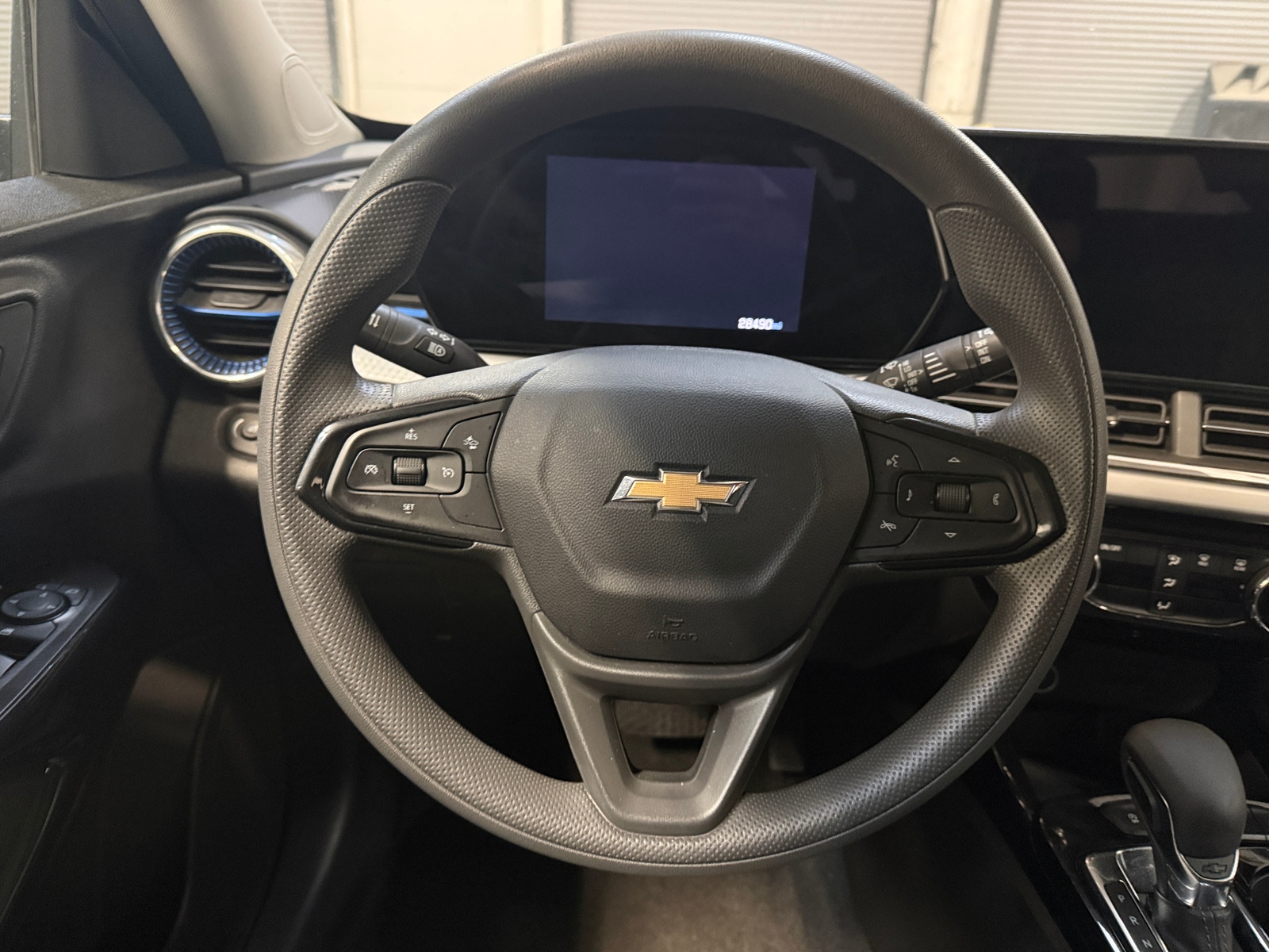 Thumbnail: 2025 Chevrolet Trax - 5