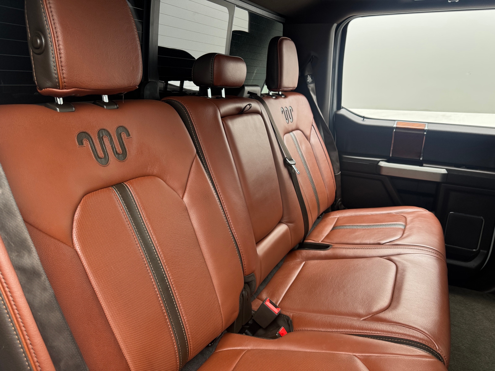 Thumbnail: 2019 Ford Econoline - 5