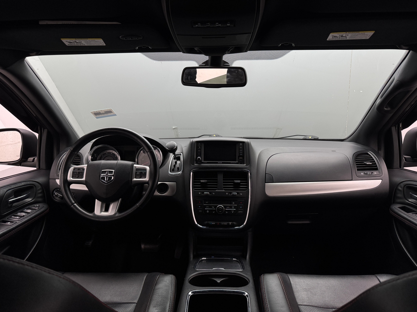 Thumbnail: 2019 Dodge Grand Caravan - 2