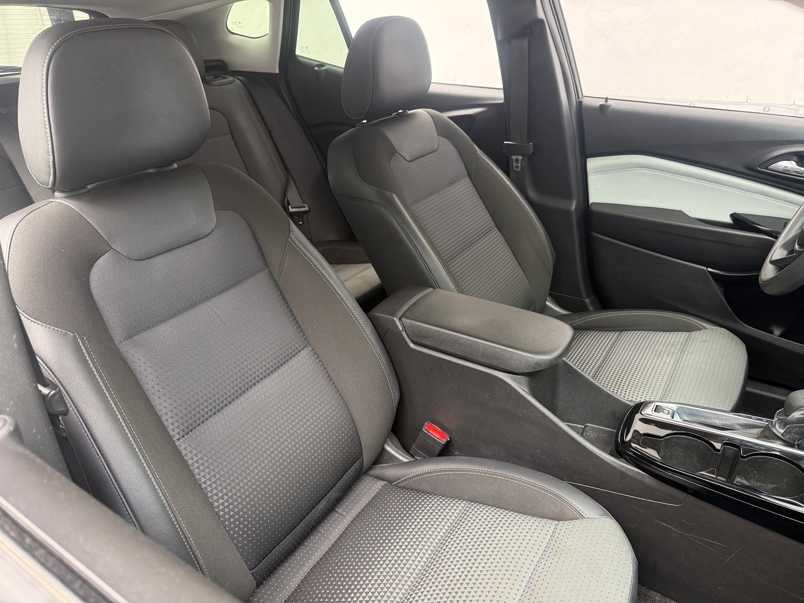 Thumbnail: 2024 Chevrolet Trax - 2