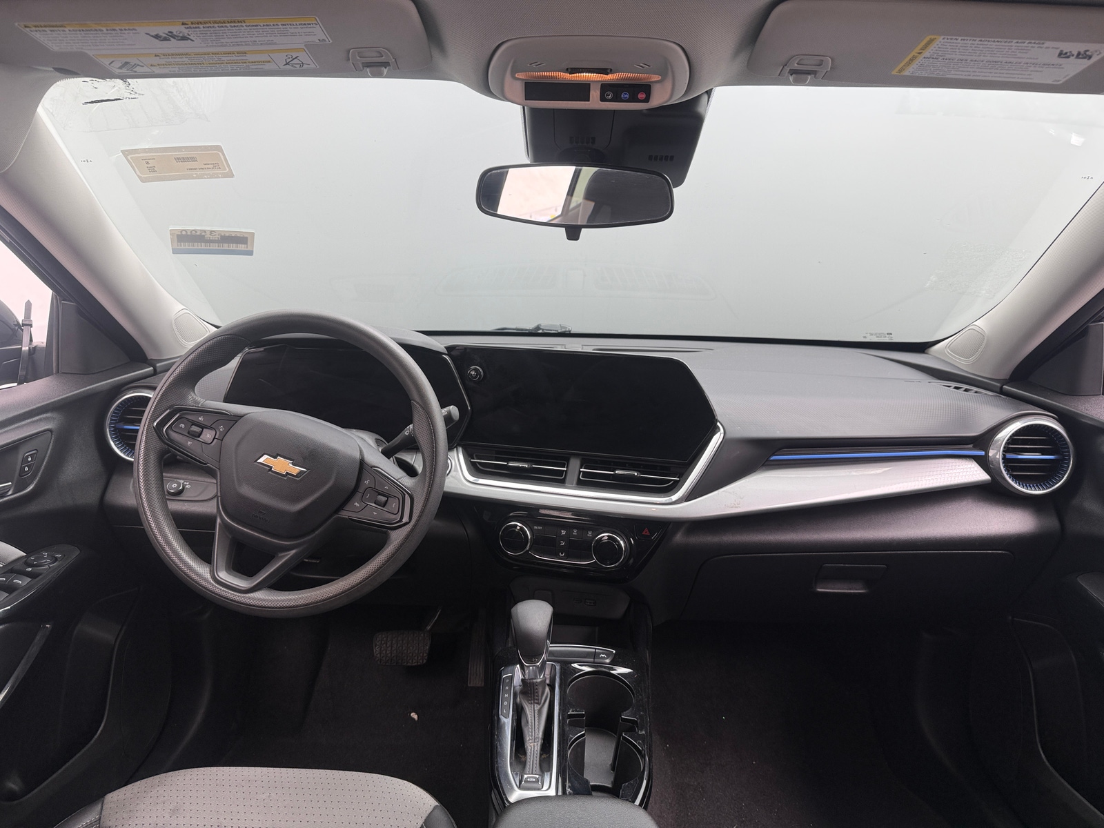 Thumbnail: 2024 Chevrolet Trax - 3