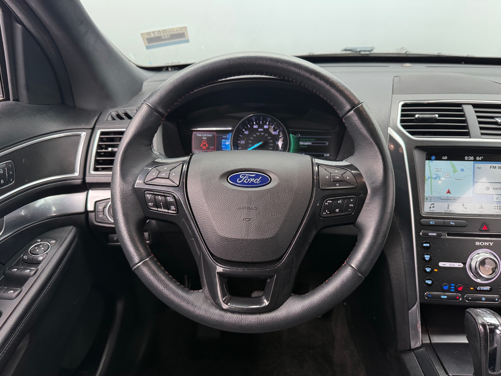 Thumbnail: 2018 Ford Explorer - 4