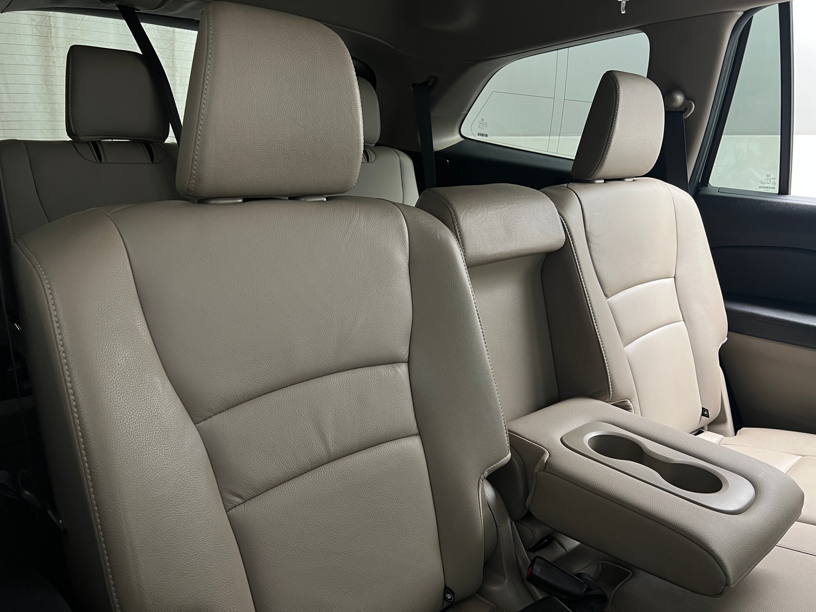 Thumbnail: 2016 Honda Pilot - 5