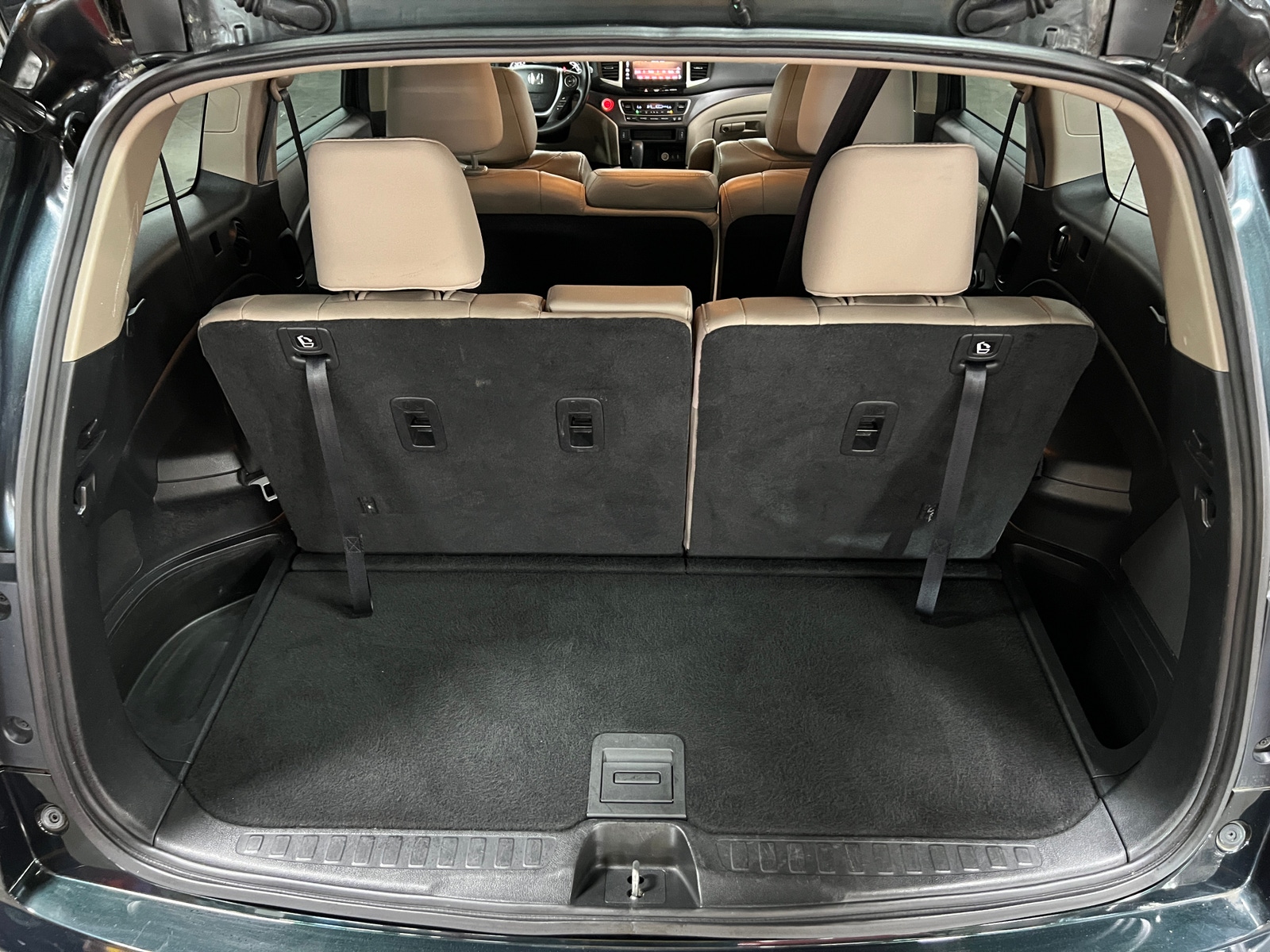 Thumbnail: 2016 Honda Pilot - 6