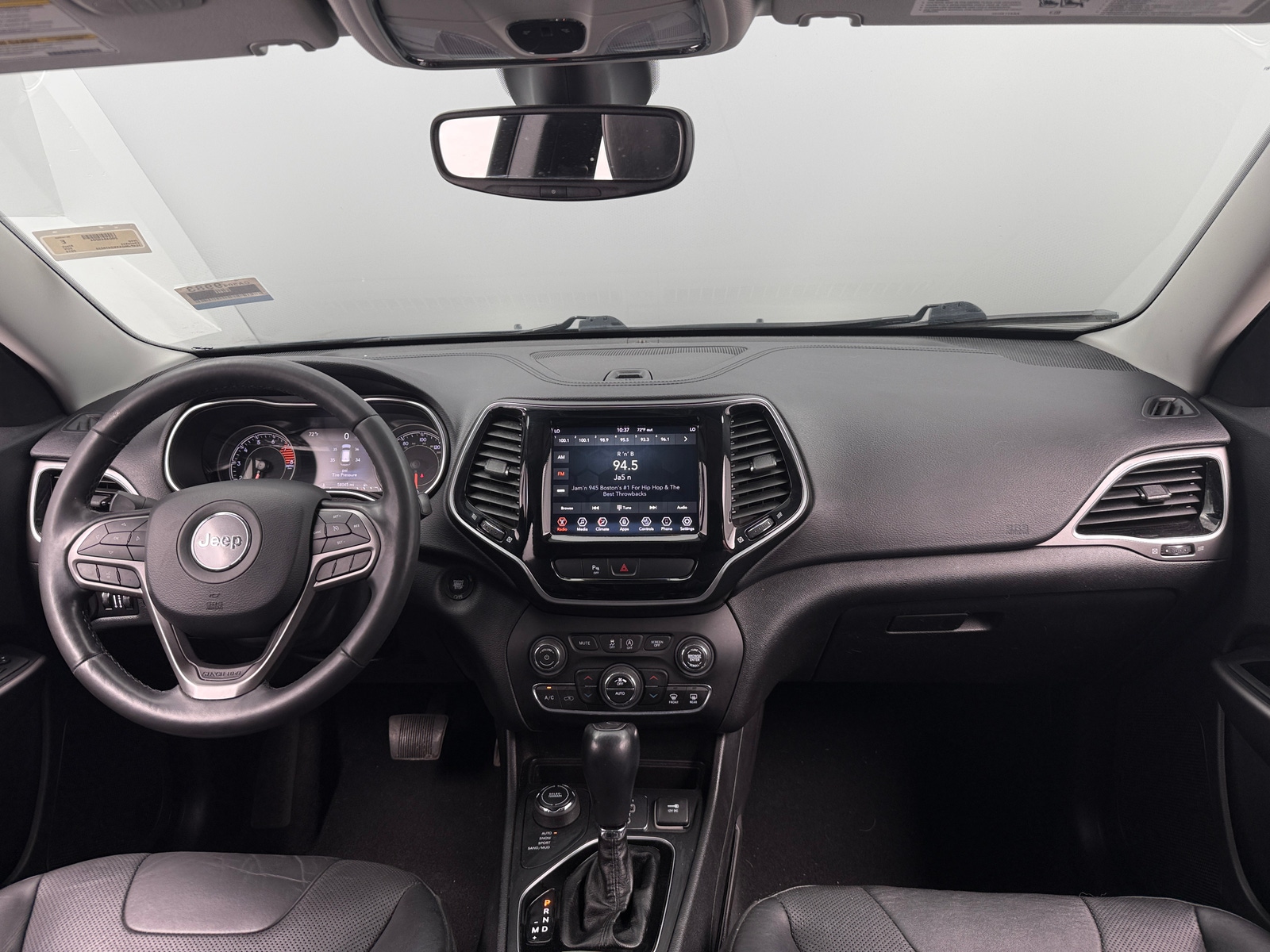 Thumbnail: 2019 Jeep Cherokee - 2