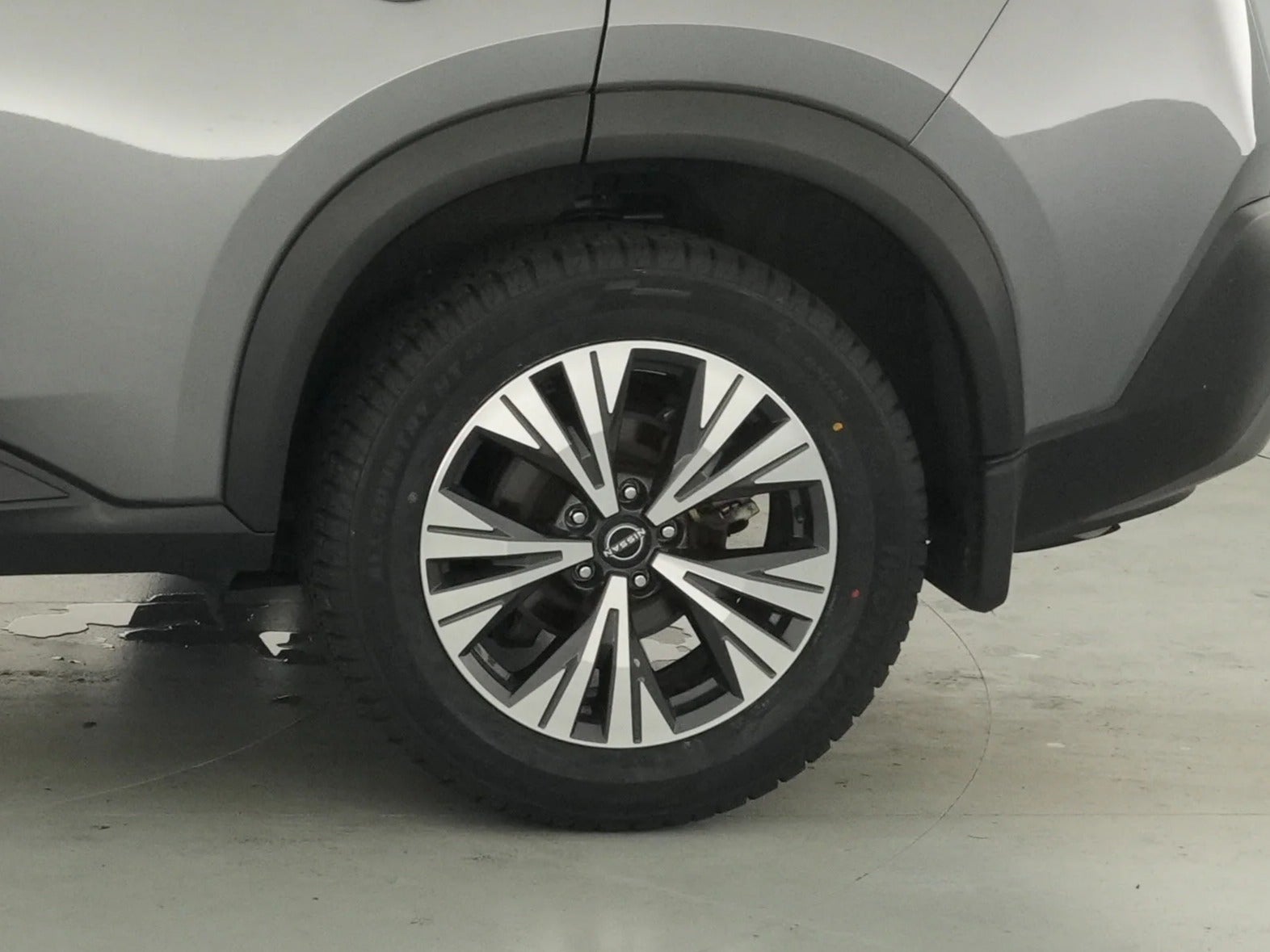 2023 Nissan Rogue SV - Photo 21